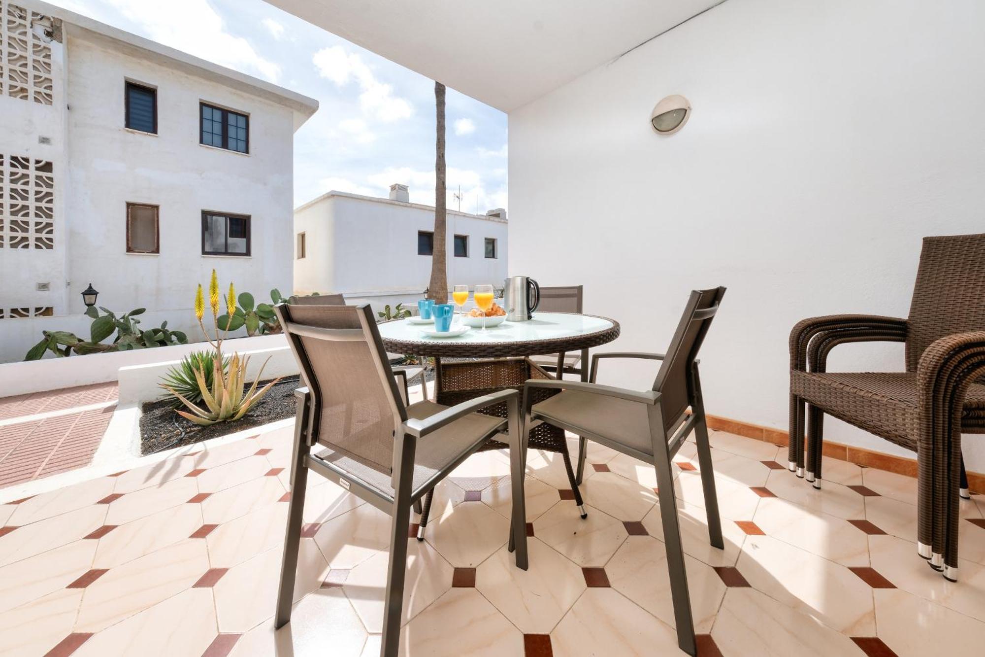 Casa Appia-300M From The Beach, Heated Pool Puerto del Carmen  Ngoại thất bức ảnh